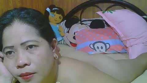 Snapshot of sweeteyes69xx chatting on June 21, 2026, 9:23 am sweeteyes69xx online show from June 21, 2026, 9:23 am