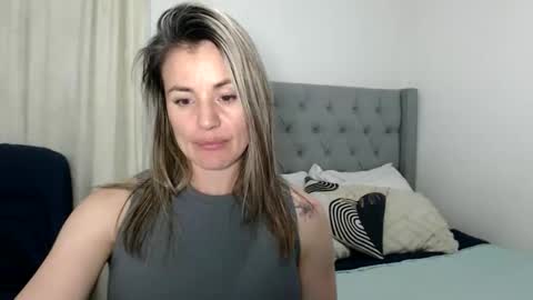 sweef online show from October 27, 2025, 12:36 am