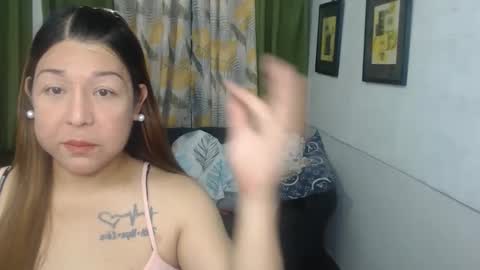 GoddessAira4uTS online show from December 25, 2024, 2:13 pm