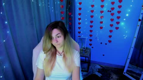 sweetfoyou online show from March 28, 2026, 7:08 am