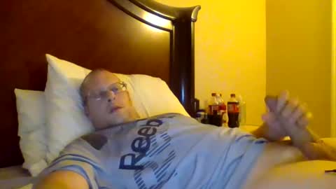 sweetg233 online show from February 5, 2025, 5:09 am