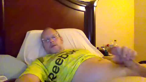 sweetg233 online show from October 16, 2025, 5:36 pm