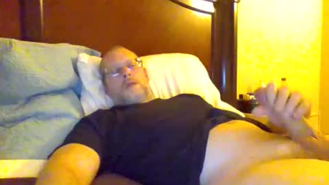 sweetg233 online show from November 29, 2025, 7:44 am