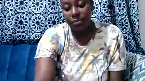 Snapshot of sweetgal11 chatting on July 7, 2026, 7:34 am sweetgal11 online show from July 7, 2026, 7:34 am