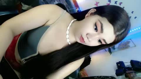 May online show from April 17, 2026, 11:19 pm