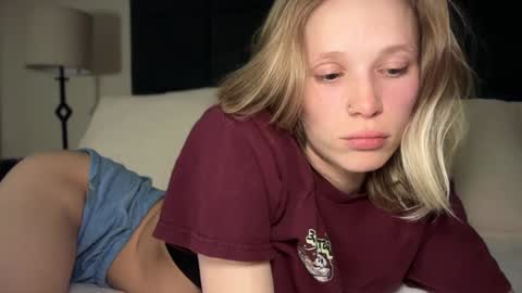 sweetgracee online show from January 26, 2025, 5:02 am