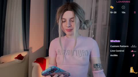 Kira online show from December 27, 2024, 3:59 pm