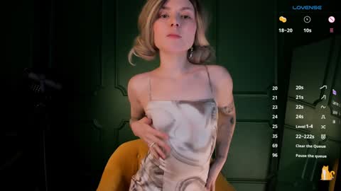 Kira online show from December 31, 2024, 2:58 pm