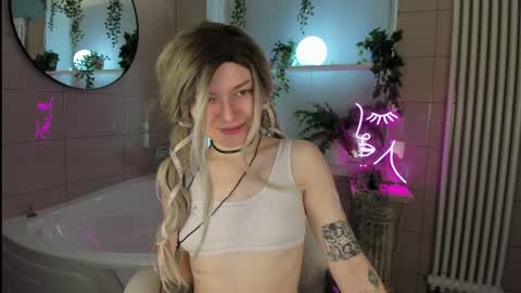 Kira online show from January 30, 2025, 9:25 pm