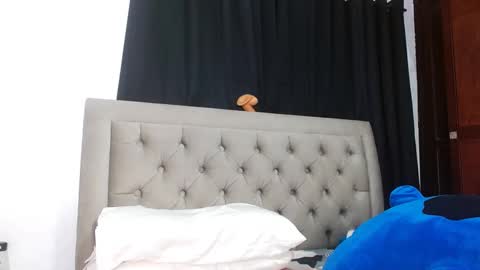 Valery honey online show from September 28, 2025, 9:53 pm