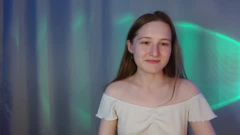 Annie online show from December 4, 2024, 11:35 pm