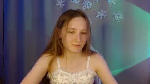 Annie online show from December 7, 2024, 9:22 pm