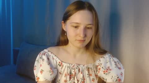 Annie online show from December 21, 2024, 9:15 pm