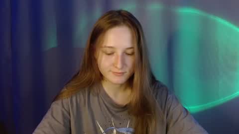 Annie online show from January 27, 2025, 10:16 pm