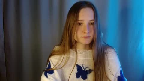 Annie online show from October 27, 2025, 8:02 pm