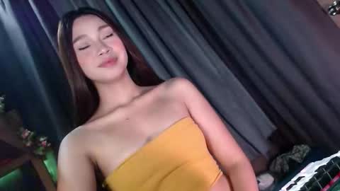 sweetiecum_tina online show from January 10, 2026, 1:35 pm