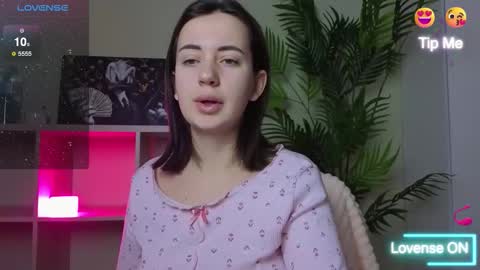 Kendl online show from February 23, 2026, 10:40 pm