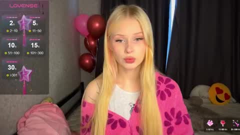 sweetie Lisa3 online show from December 10, 2024, 8:51 am