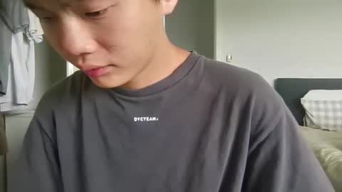 sweetiepuppy421 online show from December 23, 2025, 1:25 am