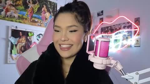 SweetJess online show from January 18, 2026, 12:58 am