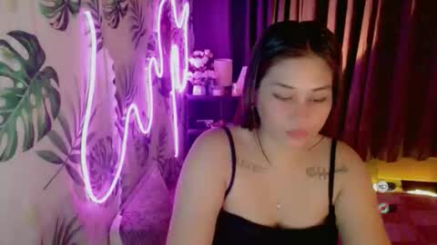 Sweet Jynn95 online show from April 20, 2026, 8:32 pm