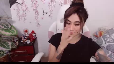 karen online show from April 7, 2026, 6:41 pm