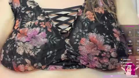 Jazzy online show from December 23, 2024, 1:24 pm