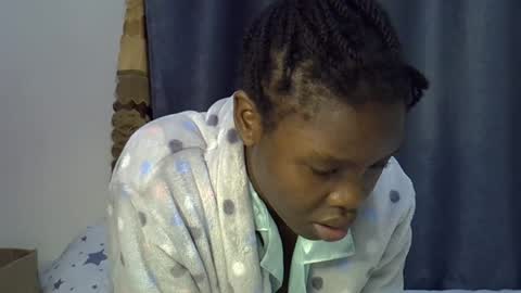 Snapshot of sweetkirrie chatting on July 22, 2026, 6:43 pm sweetkirrie online show from July 22, 2026, 6:43 pm