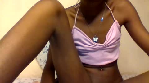 Snapshot of sweetkola1 chatting on January 18, 2026, 4:16 am sweetkola online show from January 18, 2026, 4:16 am