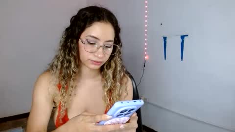 Snapshot of sweetlatin__ chatting on May 14, 2026, 1:23 am SWEET LATINA online show from May 14, 2026, 1:23 am