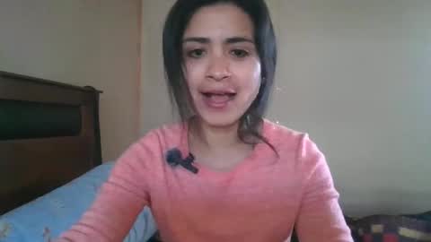 sweetlatinafit online show from November 16, 2025, 12:22 pm