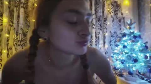 Snapshot of sweetliaison chatting on January 9, 2026, 2:20 pm sweetliaison online show from January 9, 2026, 2:20 pm