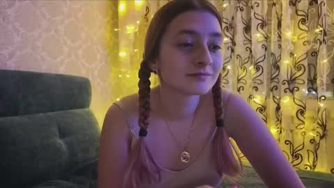 Snapshot of sweetliaison chatting on February 15, 2026, 8:16 pm sweetliaison online show from February 15, 2026, 8:16 pm