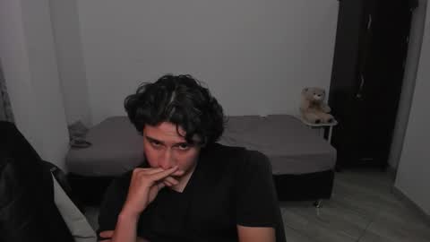 Snapshot of sweetlian_04 chatting on February 3, 2026, 6:40 am Lian online show from February 3, 2026, 6:40 am