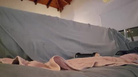 Snapshot of sweetlifetwo85 chatting on February 5, 2026, 11:31 pm Sweetlife85 online show from February 5, 2026, 11:31 pm