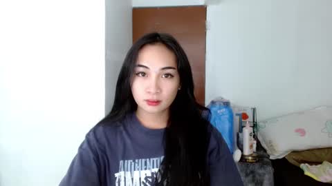 Lilly online show from December 6, 2024, 3:55 pm