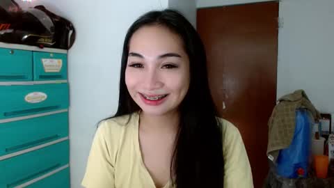 Lilly online show from December 16, 2024, 5:54 pm