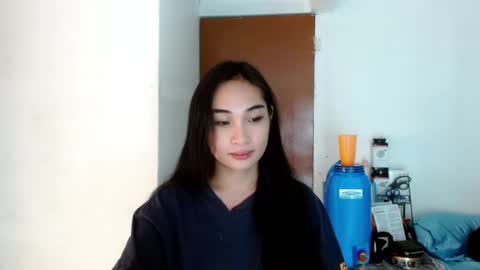 Lilly online show from January 1, 2025, 5:11 pm