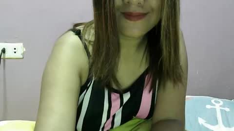 Snapshot of sweetliza20 chatting on November 1, 2025, 12:12 am Liz online show from November 1, 2025, 12:12 am