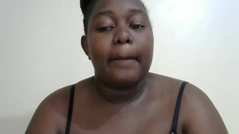 Snapshot of sweetlov07 chatting on September 15, 2025, 6:24 am penty online show from September 15, 2025, 6:24 am