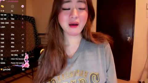 Snapshot of sweetlovepinay04 chatting on June 30, 2026, 2:01 am Zoe online show from June 30, 2026, 2:01 am