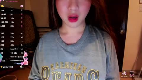 Snapshot of sweetlovepinay04 chatting on July 13, 2026, 4:10 pm Zoe online show from July 13, 2026, 4:10 pm
