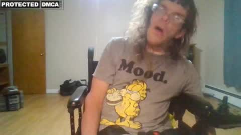 Snapshot of sweetman4u75 chatting on January 2, 2025, 12:02 am Sweet Man online show from January 2, 2025, 12:02 am