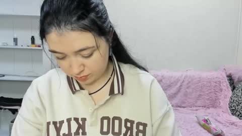 sweetmarylove online show from March 3, 2025, 10:17 am