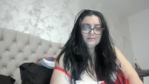 sweetmiki9 online show from March 17, 2026, 3:59 pm