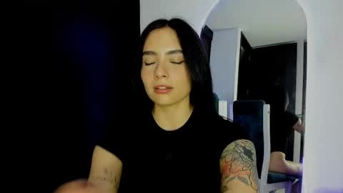 sweetmili133 online show from April 8, 2026, 1:27 am