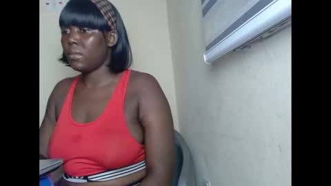 sweetnectarx online show from February 9, 2025, 7:52 pm