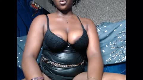 sweetnectarx online show from September 29, 2025, 9:52 pm