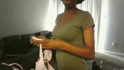 sweetness_cool online show from September 14, 2025, 6:29 pm