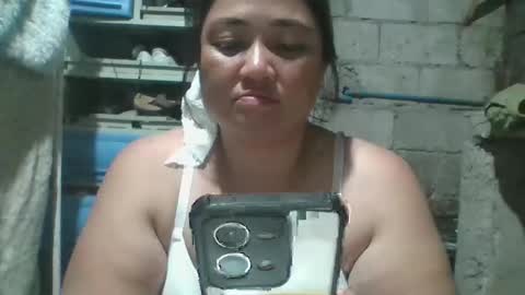 sweetnike online show from September 13, 2025, 12:05 pm